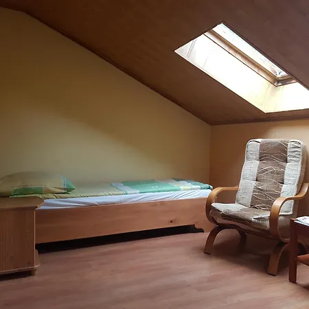 Homestay Dina
